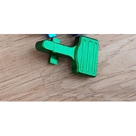 PIEZA EXTERIOR LATERAL MOD.B PARA M4 - VERDE