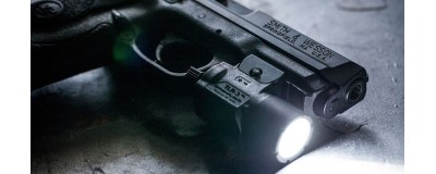 Linternas para Armas Airsoft y Uso Táctico | ARMYCOP